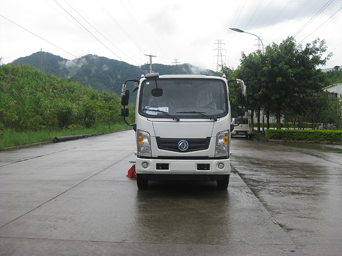 รถบรรทุกไฟฟ้าถนนล้างและกวาด – FLM5080TXSDTBEVL